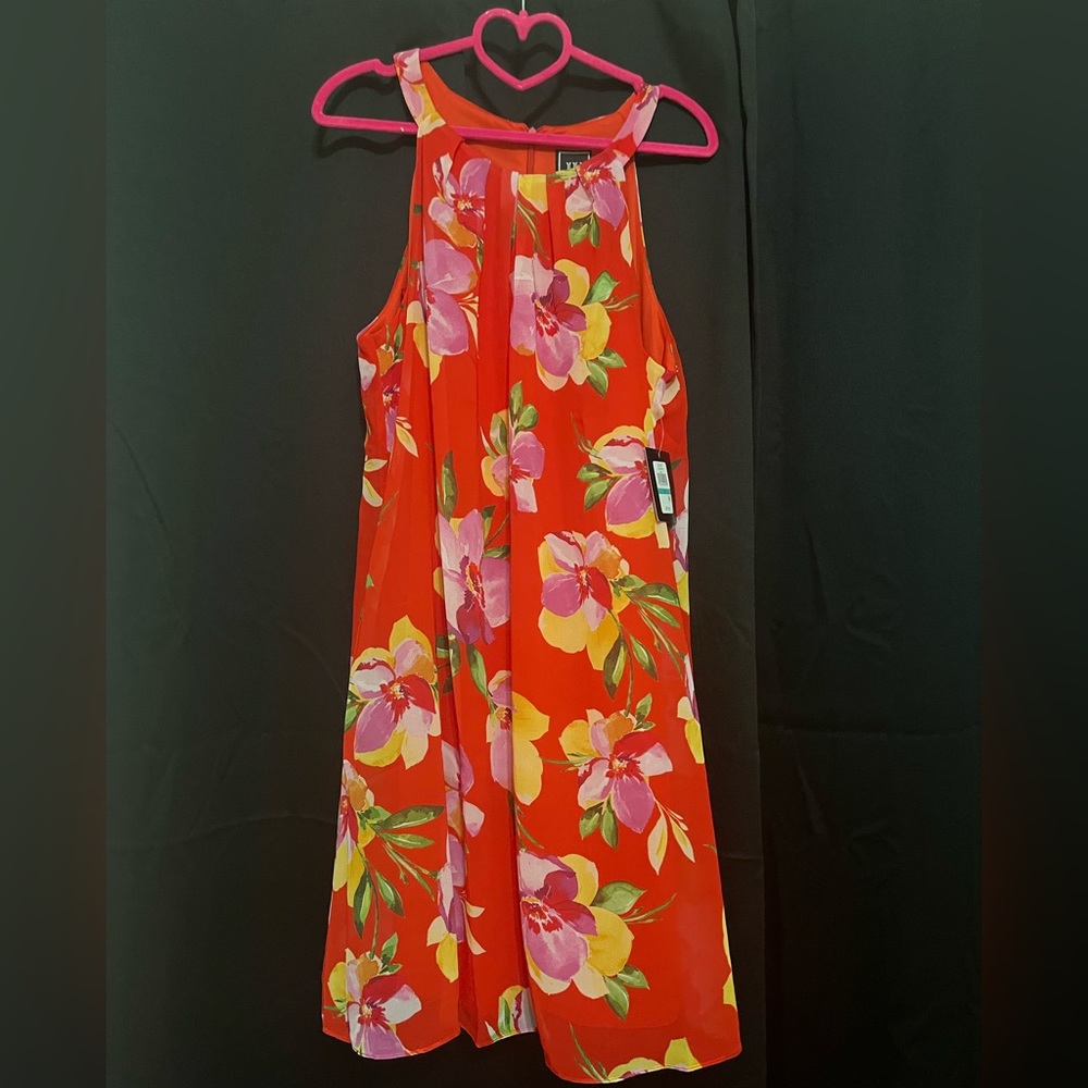 NWT Women’s red floral dress size 16